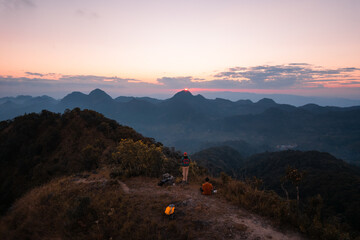 申请美国法学专业留学要满足哪些条件