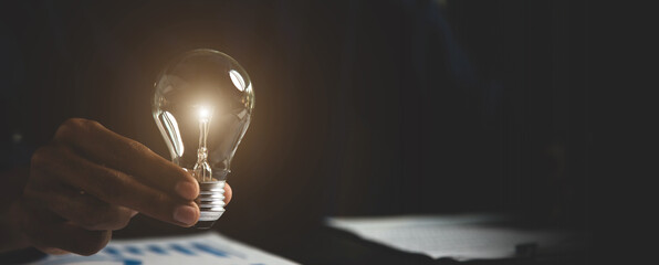 现代途胜相比柯珞克哪个好-