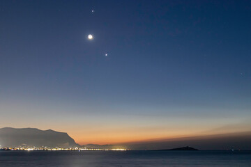 工作物品交接单怎样编制？