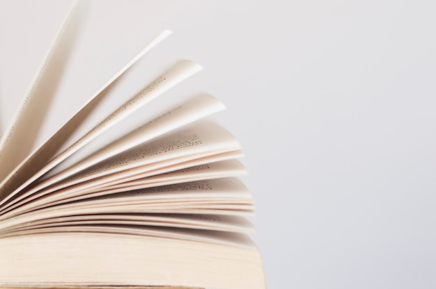 现代途胜相比柯珞克哪个好-